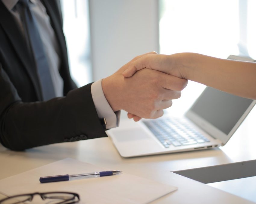 how to win customer trust as a new business